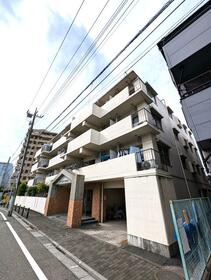 東京都足立区綾瀬７丁目