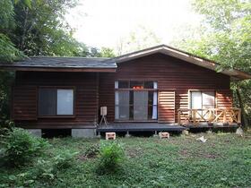 山梨県南都留郡鳴沢村鳴沢