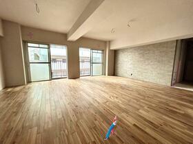 福岡県北九州市小倉北区京町３丁目