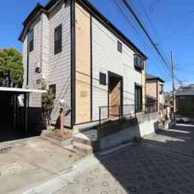 埼玉県朝霞市根岸台8丁目