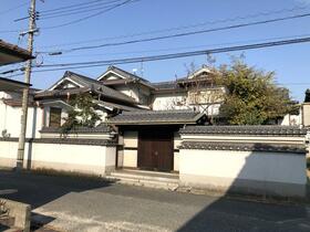 岡山県笠岡市十一番町