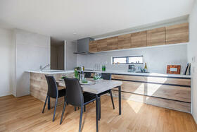 広島県大竹市白石１丁目