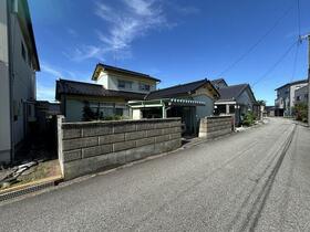 富山県富山市月岡町７丁目