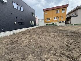 北海道札幌市白石区北郷二条12丁目