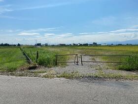 富山県高岡市十二町島