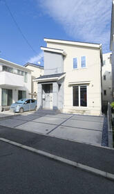 広島県広島市佐伯区海老園2丁目