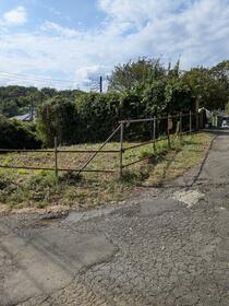 東京都八王子市元八王子町１丁目