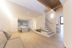 石川県金沢市新保本２丁目