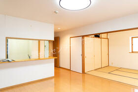 愛媛県松山市山越２丁目