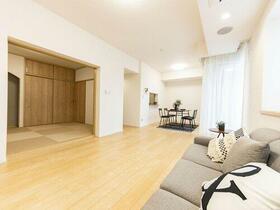 サザンヒルズ竹山１１番館