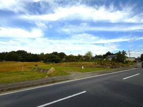 山梨県北杜市大泉町西井出
