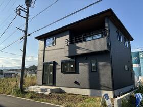 神奈川県伊勢原市高森1丁目