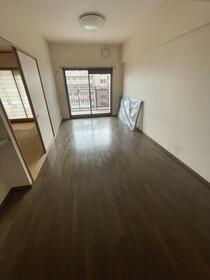 三重県桑名市中央町５丁目