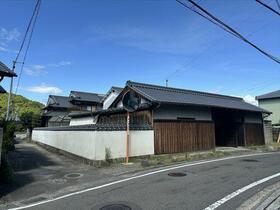 愛媛県松山市高岡町