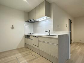 石川県金沢市横川１丁目