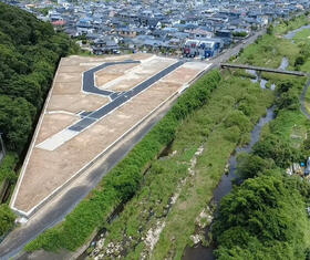 長崎県佐世保市花高４丁目