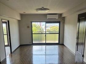 神奈川県厚木市飯山南５丁目