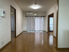 福岡県福岡市南区井尻４丁目