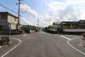 福岡県飯塚市下三緒