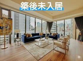 ＭＩＤ　ＴＯＷＥＲ　ＧＲＡＮＤ