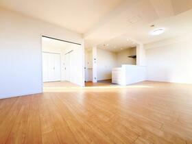 愛知県江南市上奈良町久保