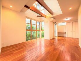 大阪府豊中市永楽荘３丁目