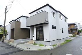 大阪府豊中市服部寿町１丁目