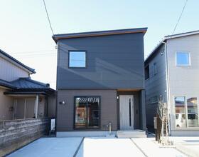 新潟県新潟市秋葉区新金沢町