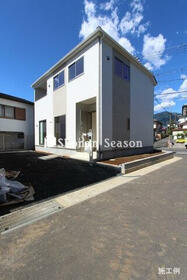 神奈川県秦野市堀西