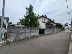 富山県高岡市美幸町１丁目