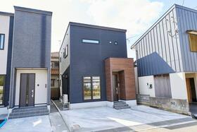 石川県金沢市円光寺２丁目