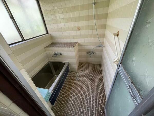 detached 群馬県高崎市下室田町

地図を見る