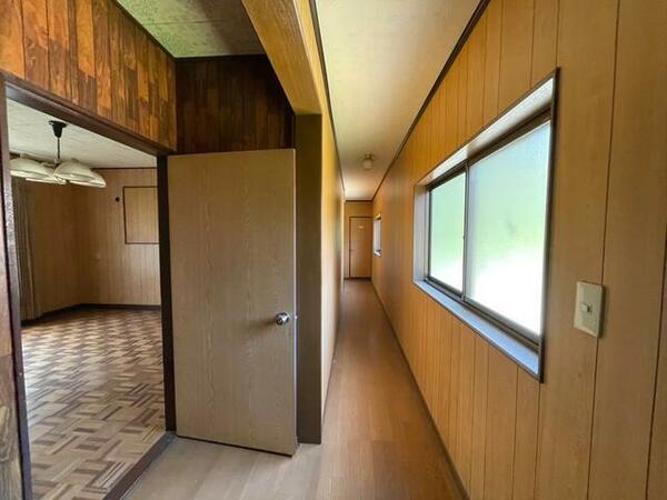 detached 群馬県高崎市下室田町

地図を見る