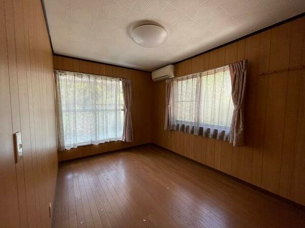 detached 群馬県高崎市下室田町

地図を見る