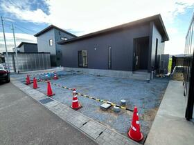 富山県小矢部市金屋本江