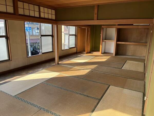 detached 茨城県猿島郡境町－Googleマップ　常陽銀行境町支店から60ｍ

地図を見る