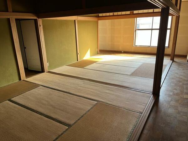 detached 茨城県猿島郡境町－Googleマップ　常陽銀行境町支店から60ｍ

地図を見る