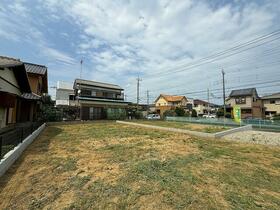 埼玉県蓮田市西城３丁目