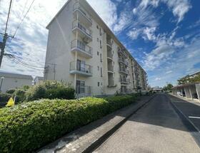 月丘団地３号棟