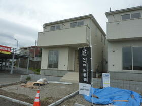 神奈川県伊勢原市下糟屋