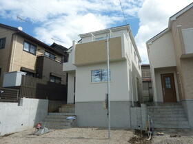 神奈川県秦野市堀西