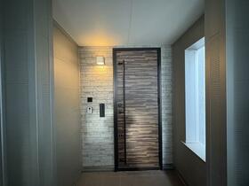 北海道札幌市中央区南十四条西１８丁目