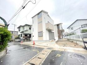 福岡県福岡市博多区諸岡６丁目