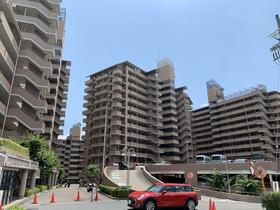 サンロード三石台四番館