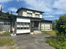 山形県米沢市赤芝町