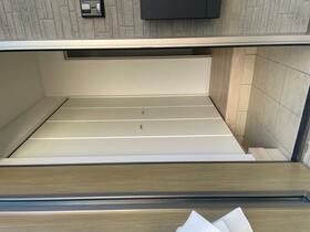 神奈川県横須賀市粟田１丁目