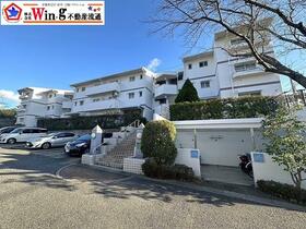 コンフォール学園緑が丘第２−２７号棟