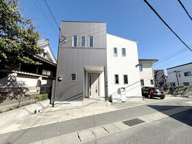 福岡県古賀市花見東２丁目