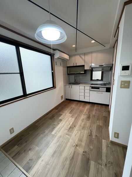 detached 東京都江東区南砂７丁目

地図を見る