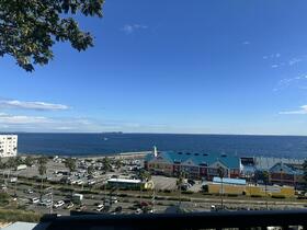 静岡県伊東市湯川